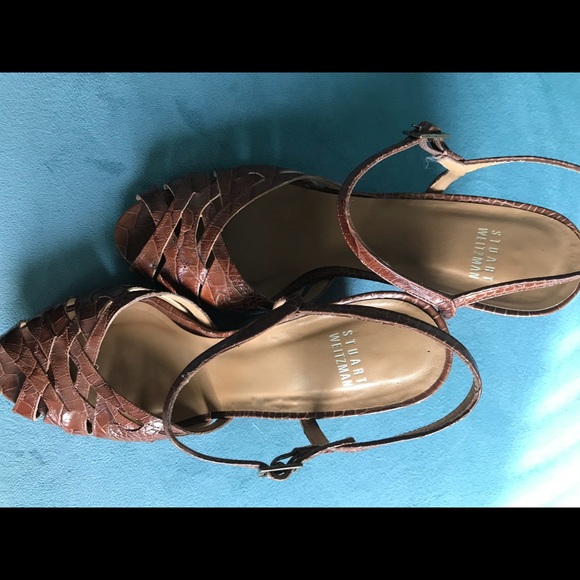 Sandals - Picture 3 of 3